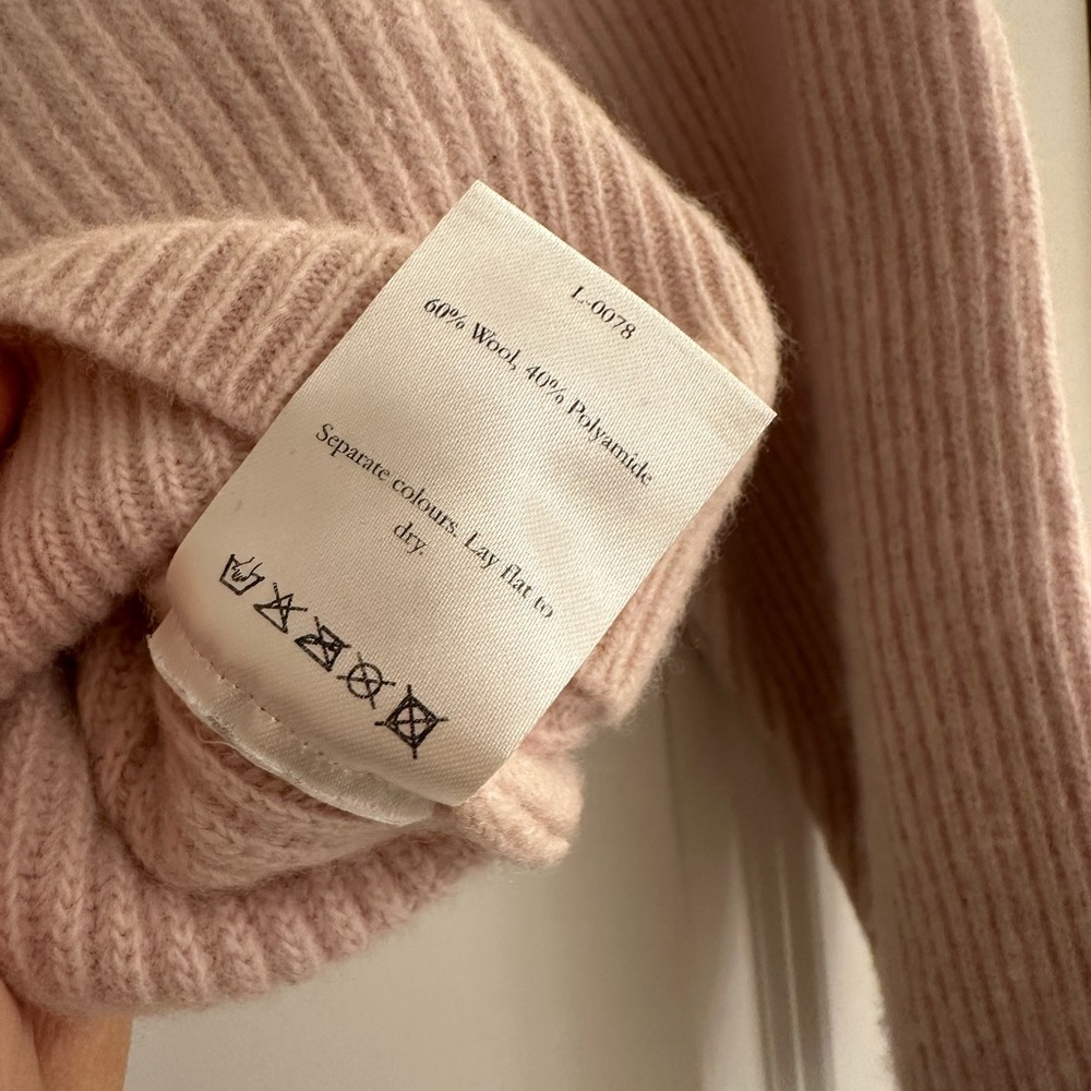 OLIVE CLOTHING Pink, Ribbed Knit Sweater - Picture 5 of 6